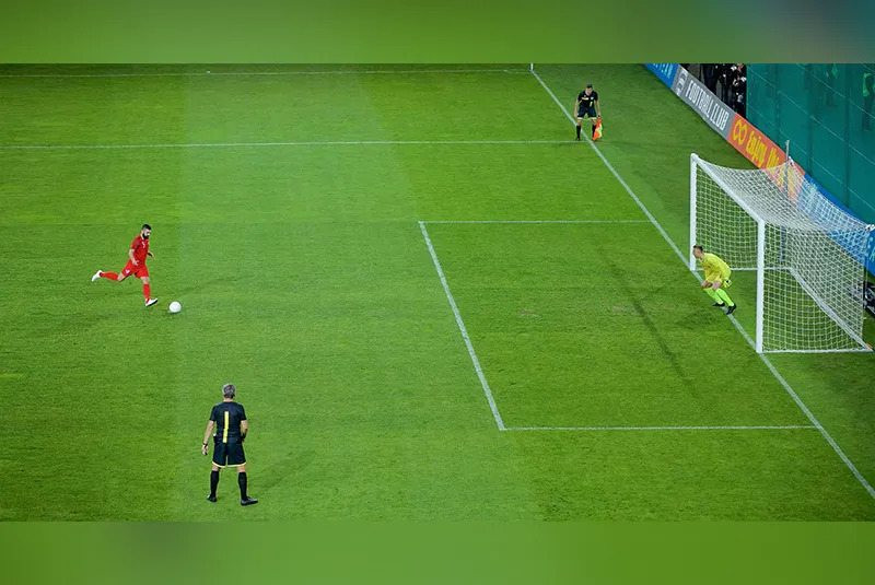 Tính kèo tài xỉu Penalty dễ dàng, chi tiết tại Bet88