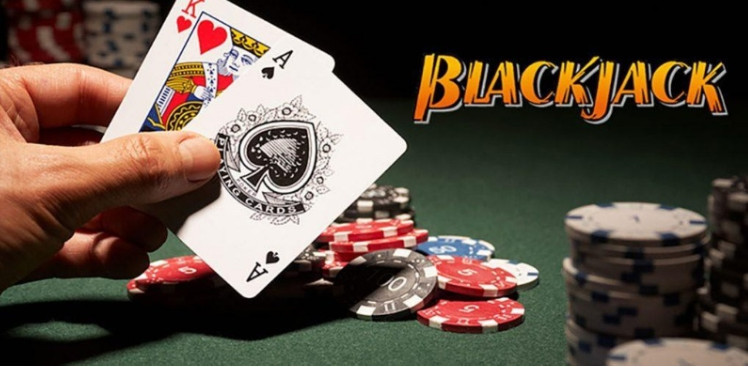 Luật chơi game bài Blackjack có khó không? 